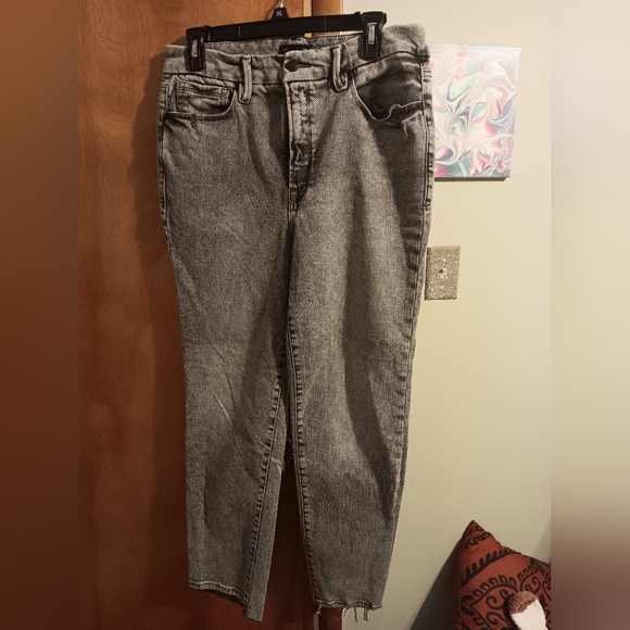Good American Jeans Size 10 Baby Step Hem - Picture 1 of 2